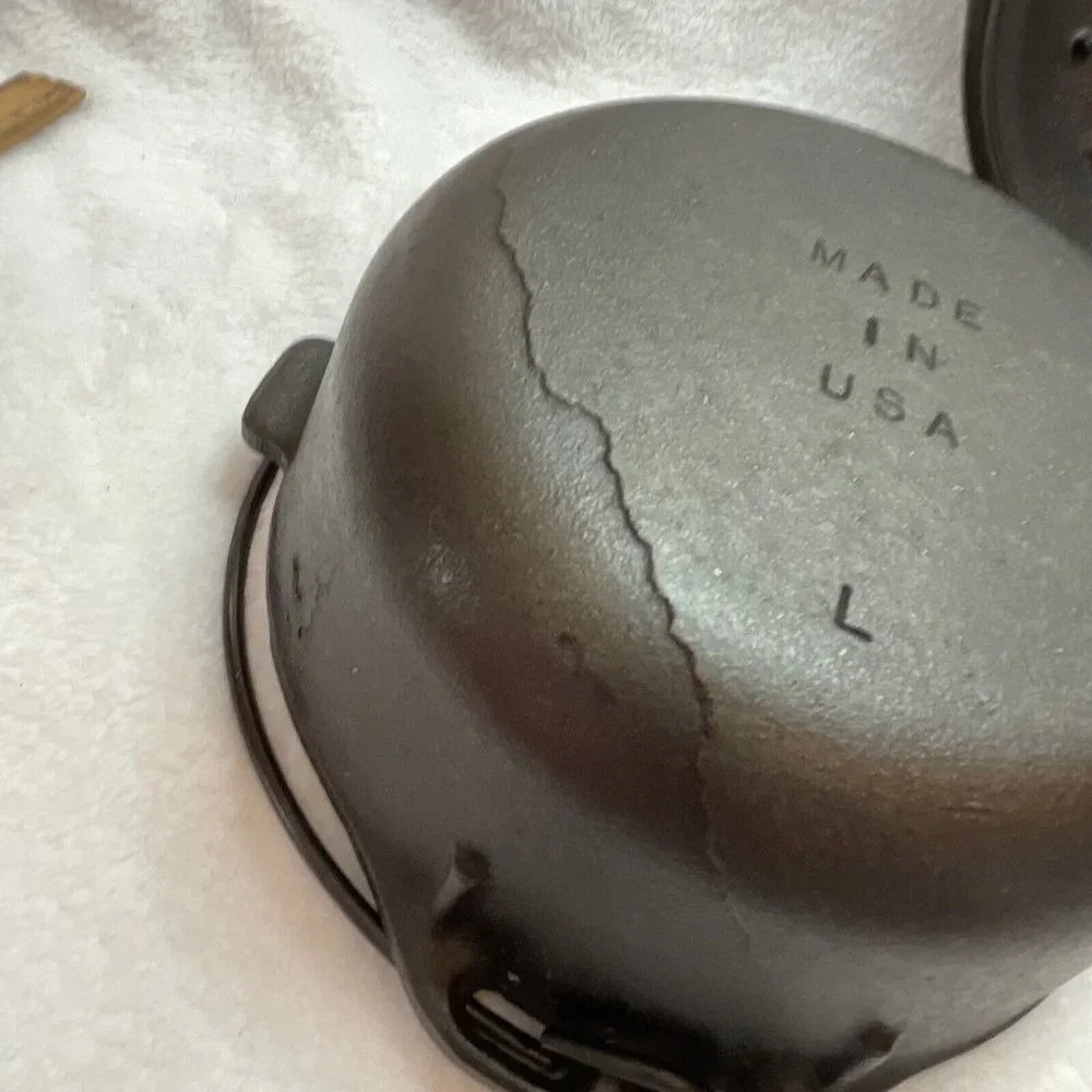 Vintage Cast‎ Iron Lodge 2qt sauce pan HTF recently seasoned
